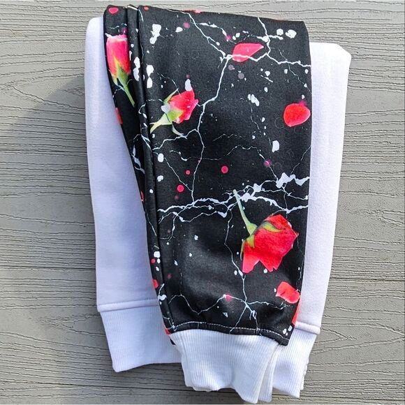 ROSE SLEEVE CREW SWEATSHIRT BY IMP RUE 21 brand new SIZE SMALL - Picture 3 of 16